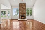 231 Point Dr - Photo 16