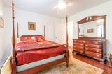 1735 Cedarcroft Dr - Photo 32