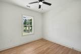 1798 Twin Caves Dr - Photo 19