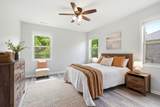 8003 Forest Hills Drive - Photo 33