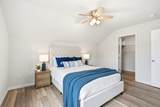 8003 Forest Hills Drive - Photo 52