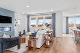 812 Molly Lane - Photo 5