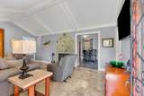 325 Dawn Dr - Photo 13