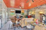 325 Dawn Dr - Photo 5