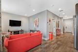 1077 E Trinity Ln - Photo 11