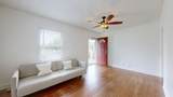 2011 Oakwood Ave - Photo 4