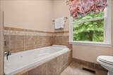 1906 Green Hills Blvd - Photo 29