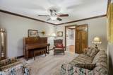 318 Walnut Ct - Photo 17