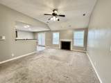 942 Cobbler Dr - Photo 2