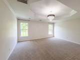1027 Countess Ln - Photo 10
