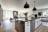 832B W Argyle Ave - Photo 13