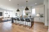 832B W Argyle Ave - Photo 8