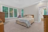 1835 Ridge Cliff Dr - Photo 17