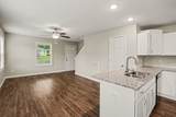 906 E Happy Hollow Dr - Photo 8