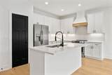 811 Oconnor St - Photo 8