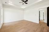 819 Oconnor St - Photo 42