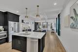 611B James Ave - Photo 18