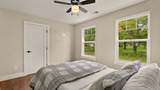 100 Halfrunner Way - Photo 12