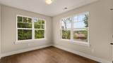 100 Halfrunner Way - Photo 16