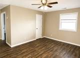 410 Manor Dr - Photo 5