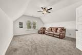 1143 Javier Dr - Photo 32