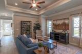 825 Lottie St - Photo 7
