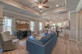 825 Lottie St - Photo 9