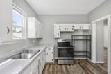 903 Berry St - Photo 11