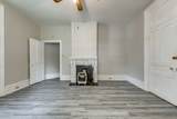 322 W 12th St - Photo 8