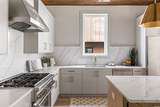 2305 Eastland Ave - Photo 15