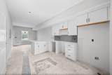 601 Mann Cir - Photo 6