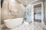 1024 Club View Drive - Photo 33