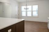 2828 Valley Rd - Photo 11