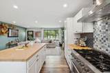 2210 Lynwood Dr - Photo 11