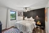 2210 Lynwood Dr - Photo 15