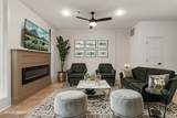 53 Holland Park - Photo 2