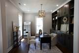 807 N Maple St - Photo 3