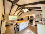 1377 Four Seasons Dr - Photo 2