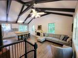 1377 Four Seasons Dr - Photo 3