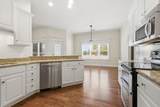 102 Copperas Ct - Photo 15