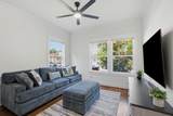 1020 Villa Pl - Photo 16