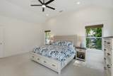 1020 Villa Pl - Photo 19