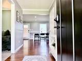 918 Sanderson Dr - Photo 3