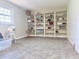918 Sanderson Dr - Photo 29