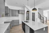 2110 11th Ave - Photo 3