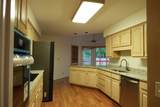 2810 Regenwood Dr - Photo 11