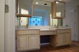 2810 Regenwood Dr - Photo 19