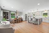 5028 Briarwood Dr - Photo 2