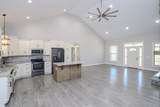 450 Bridle Path Ln - Photo 2