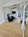 313 Capital St - Photo 44